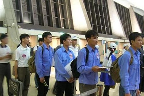 Đài Loan tạm dừng nhập cảnh với lao động Việt do COVID-19 bùng phát mạnh