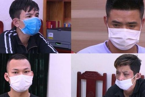 Bắt nhóm vận chuyển 10 kg ma túy đá có nhiều súng đạn
