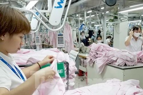 Tổng Liên đoàn lao động chi tiền hỗ trợ người lao động ảnh hưởng COVID-19