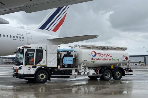 Air France-KLM lần đầu dùng 'nhiên liệu bền vững' khi bay đường dài