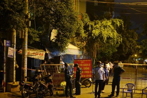 Ngành y tế nhận định về chuỗi lây nhiễm hai ca mắc COVID-19 mới tại TP Hồ Chí Minh