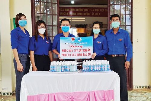 Tuổi trẻ Lâm Đồng hướng về ''Ngày hội non sông''
