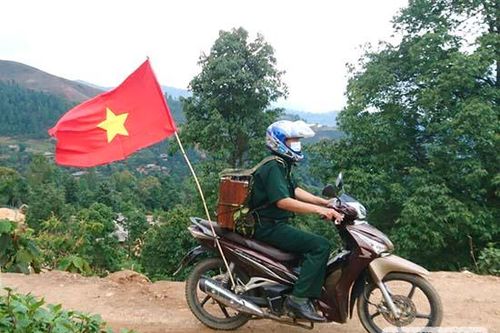 'Tiếng loa biên phòng'