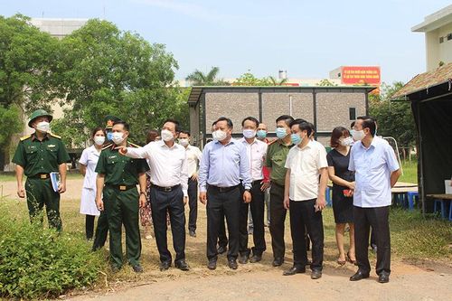 Phó Bí thư Thành ủy Nguyễn Văn Phong: Thực hiện đồng bộ các giải pháp để phòng chống dịch, phục vụ bầu cử