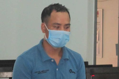Bóc lịch vì chém đồng nghiệp