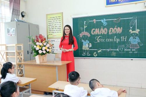 Nét đẹp của cô giáo Hà thành