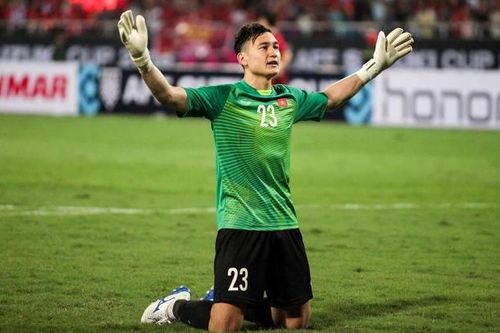 Văn Lâm có từ chối dự vòng loại World Cup 2022 giống tuyển thủ Thái Lan?