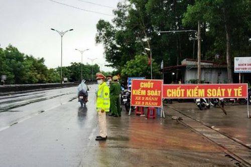 Yêu cầu Bắc Giang đẩy mạnh xét nghiệm COVID-19, trả kết quả sau 24 giờ