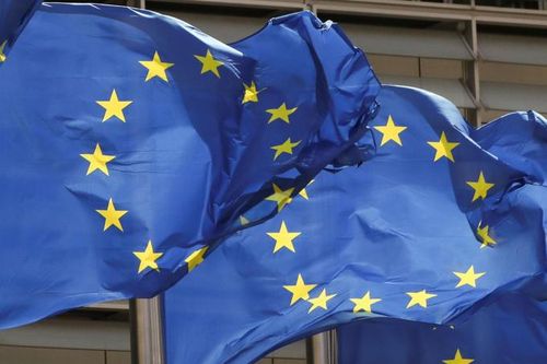 EU đồng ý mở cửa cho người nước ngoài được tiêm vắc xin COVID-19
