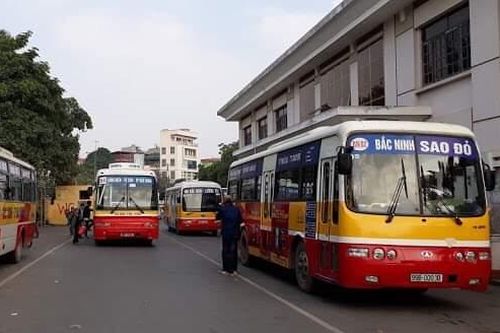Bắc Ninh: Xe buýt, xe khách du lịch, xe taxi tạm dừng hoạt động từ 0h00 ngày 20/5.