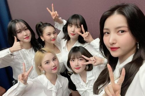 Nhóm nhạc nữ GFriend thông báo chính thức tan rã