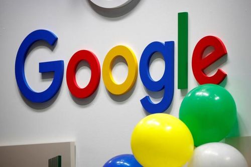 EU muốn cam kết trong cuộc chiến chống tin giả từ các Big Tech