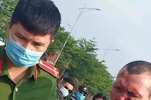 Kẻ đâm tài xế taxi ở Hà Nội bị khởi tố tội 'Giết người'