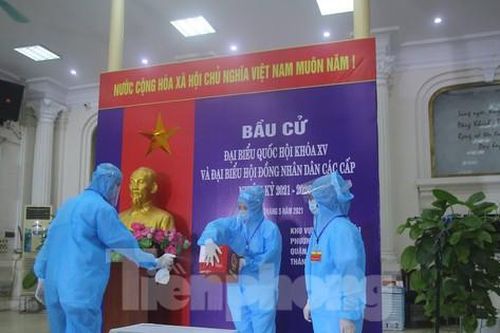 Cận cảnh buổi diễn tập bầu cử với 4 kịch bản ở Hà Nội
