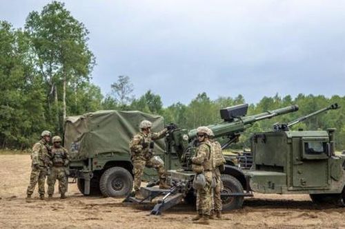 Quân đội Mỹ thử nghiệm gắn lựu pháo lên xe chiến đấu Humvee