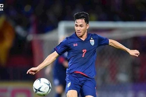Sao Thái Lan thề cùng đội nhà toàn thắng tại vòng loại World Cup
