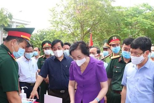 Bộ trưởng Nội vụ đánh giá cao công tác bầu cử và phòng chống dịch tại Vĩnh Phúc