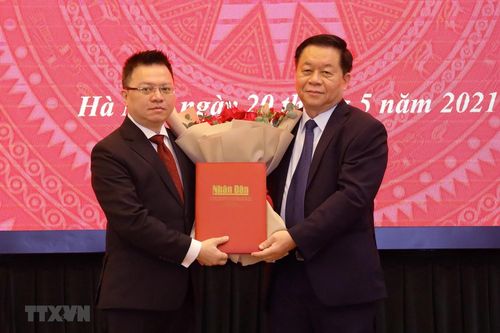 Ông Lê Quốc Minh nhận quyết định giữ chức Tổng Biên tập Báo Nhân dân