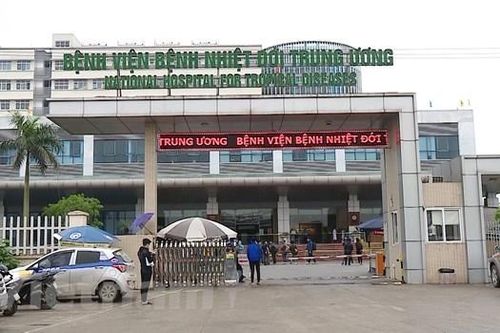 Kéo dài thời gian cách ly với Bệnh viện Bệnh nhiệt đới Trung ương