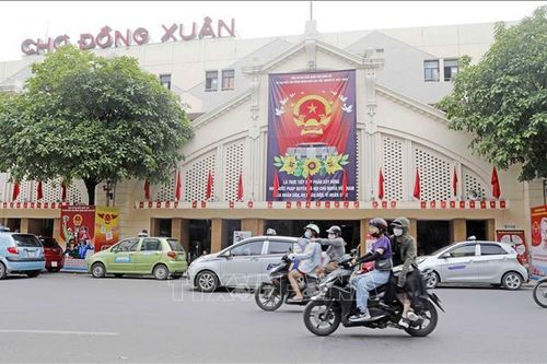 Hà Nội trang hoàng đón chào ngày bầu cử