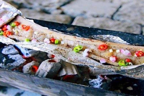 Món ăn sang chảnh, độc lạ được làm từ khúc xương không có tí thịt