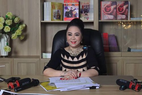 Nam thanh niên tiết lộ đã nhận 1 tỷ đồng tiền thưởng từ bà Phương Hằng sau khi tìm ra danh tính antifan