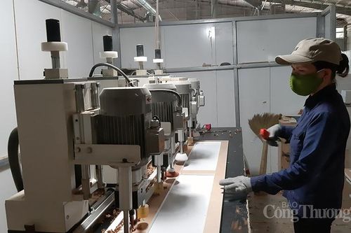 Kiến nghị kiểm soát chặt rủi ro bộ phận mặt hàng tủ bếp nhập khẩu