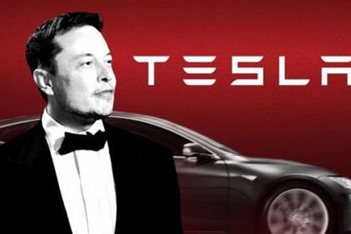 Tesla của Elon Musk mất gần 300 tỷ USD vốn hóa thị trường