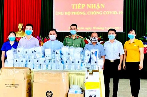Chức sắc, chức việc đạo Công giáo ủng hộ phòng, chống dịch bệnh Covid-19