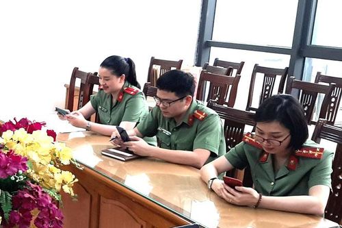 22 tập thể, cá nhân đoạt giải cuộc thi trực tuyến tìm hiểu pháp luật về bầu cử