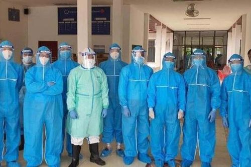Báo Lào nêu bật sự hỗ trợ của Việt Nam trong chống dịch COVID-19 ở Lào