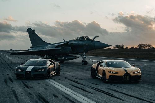 Bugatti Chiron Sport đua tốc độ cùng chiến đấu cơ
