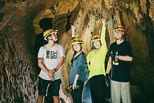 Tuyệt tác thạch nhũ trong hang Chà Lòi