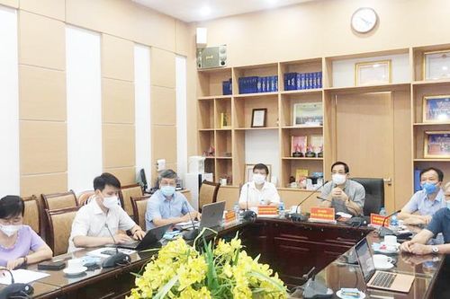Nhiều ca Covid-19 nặng, dù trẻ tuổi và không có bệnh nền