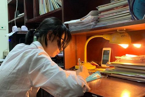 Nhà trường và gia đình tăng cường quản lý, chăm sóc học sinh