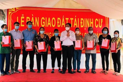 Bàn giao đất tái định cư dự án sân bay Long Thành