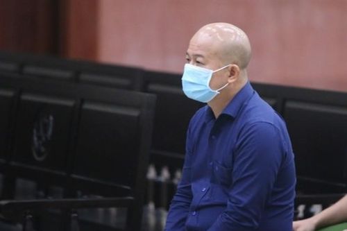 Bị tuyên án chung thân, Út 'trọc' đẫn đờ giữa phòng xử án