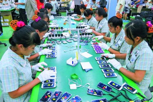 'Cơ cấu' lại năng suất lao động - Điểm mấu chốt trong 'bài toán' tăng trưởng