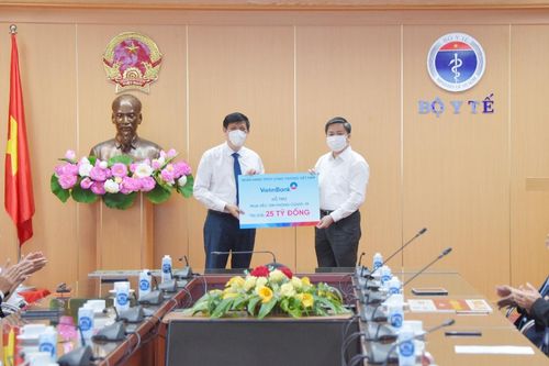 VietinBank ủng hộ 25 tỷ đồng mua vaccine phòng COVID-19