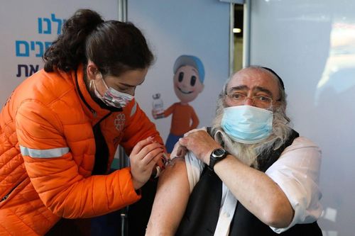 Tại sao đều tiêm vaccine nhiều nhất thế giới, ca mắc ở Seychelles tăng, ở Israel lại giảm?