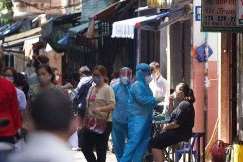 TP Hồ Chí Minh tìm người đến các quán phở, phá lấu, súp cua ở Quận 4 và Tân Bình