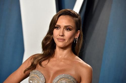 Công ty do Jessica Alba sáng lập được định giá 2 tỷ USD