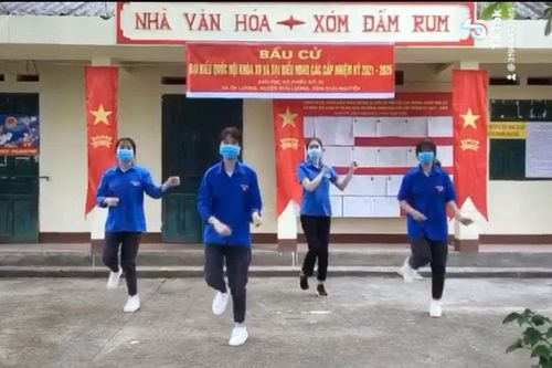 Hưởng ứng chiến dịch truyền thông 'Cùng nhau đi bầu'