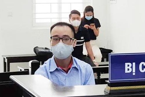 Thợ sửa chữa chiếm đoạt lô đồng hồ hàng hiệu gần 800 triệu đồng