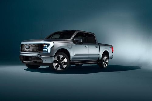 Lộ diện xe bán tải chạy điện Ford F-150 Lightning 2022, giá hơn 900 triệu đồng