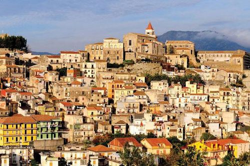 Castiglione di Sicilia và mong mỏi 'tái sinh'