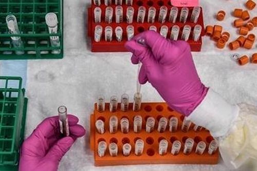 Làm nhiều hơn nữa để vaccine ngừa COVID-19 phổ biến trên toàn cầu
