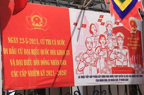 Thủ đô Hà Nội rực rỡ đón chờ ngày hội bầu cử