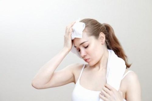 Dấu hiệu cho thấy cơ thể thiếu nước