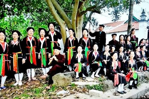 Điệu Soọng Cô tìm người 'nối dõi'